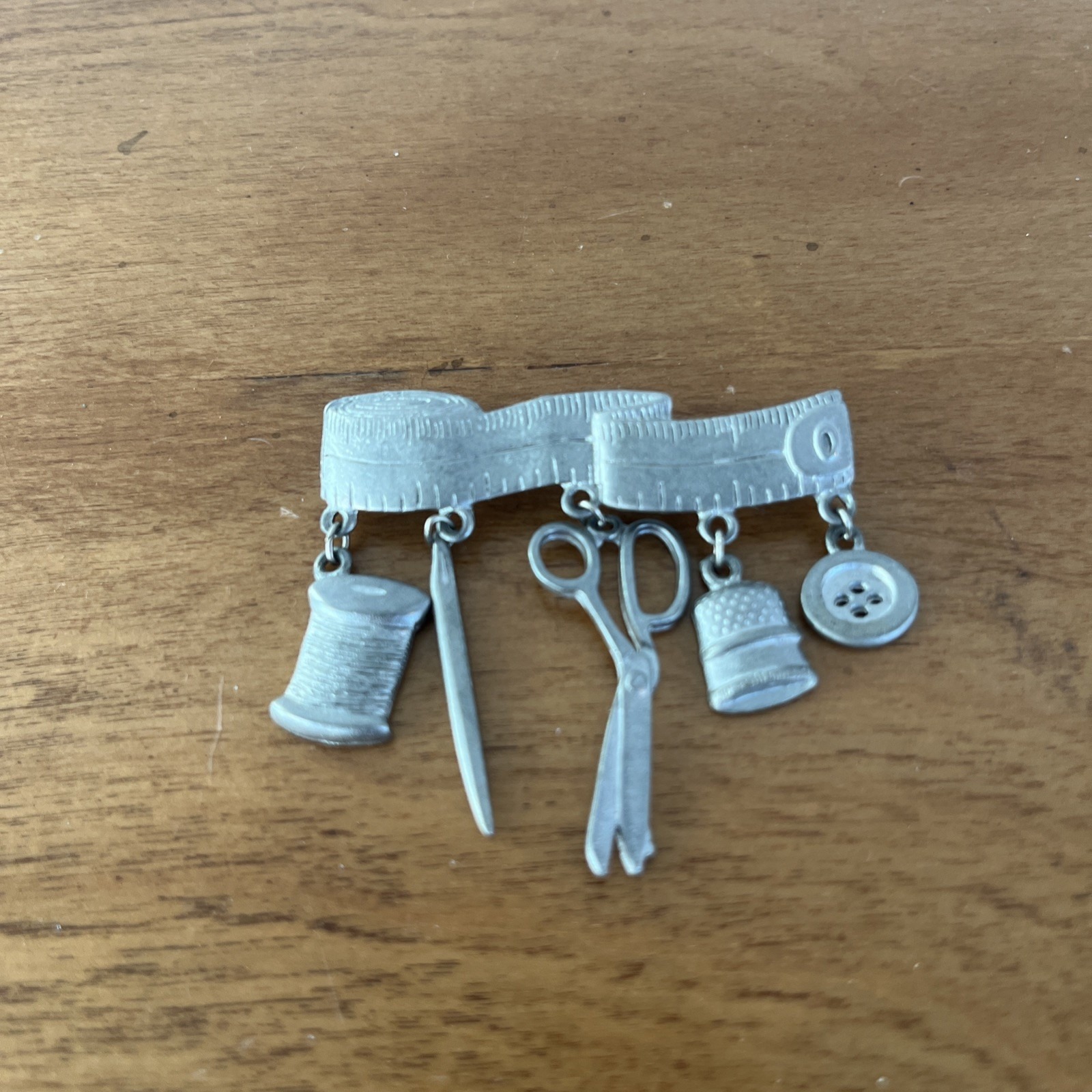 Vintage Jj Pewter Pin Brooch Sewing Charms Spool Thimble Needle Button Scissors